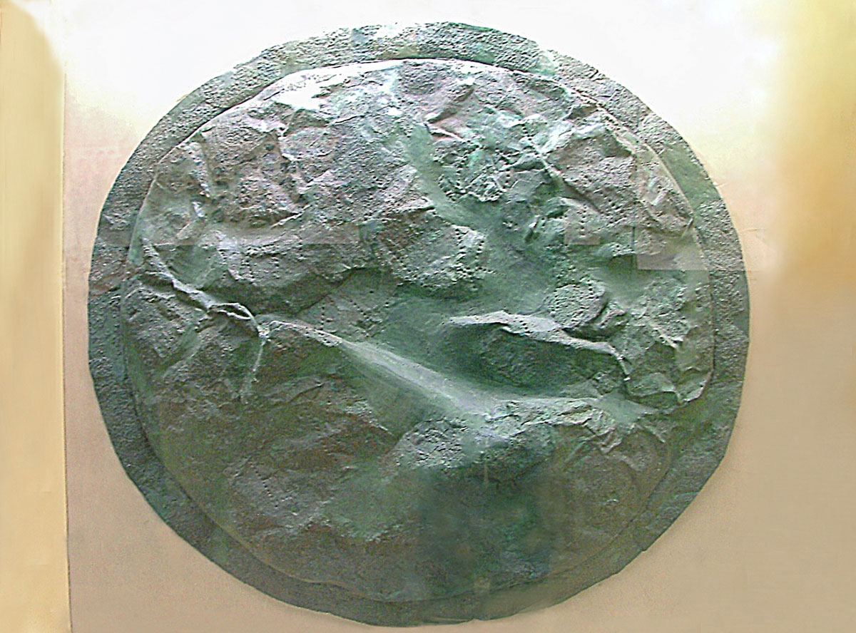 Bronze_spartan_shield-loot_from_the_Battle_of_Pylos_(425_BC)._Ancient_Agora_Museum_of_Athens.jpg